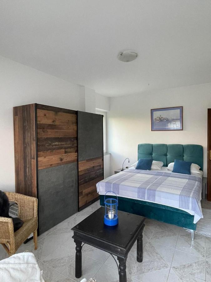 Apartman Kacic Sveti Ivan Dobrinjski Kültér fotó
